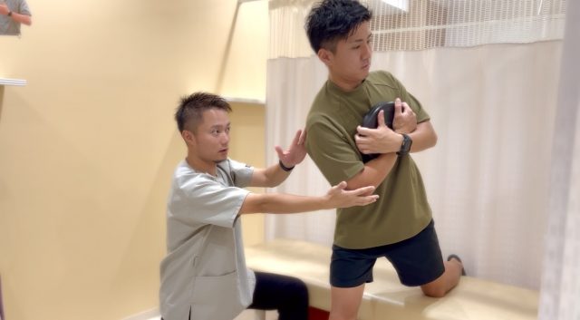 院長：芝﨑　拓実